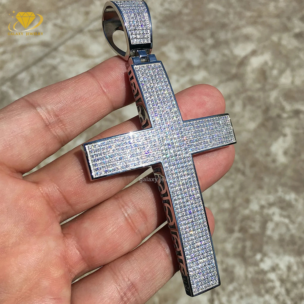 Trendy Iced Out Pendant 925 Sterling Silver Gold Plated Bling Hip Hop Jewelry Moissanite Cross Pendant Necklace