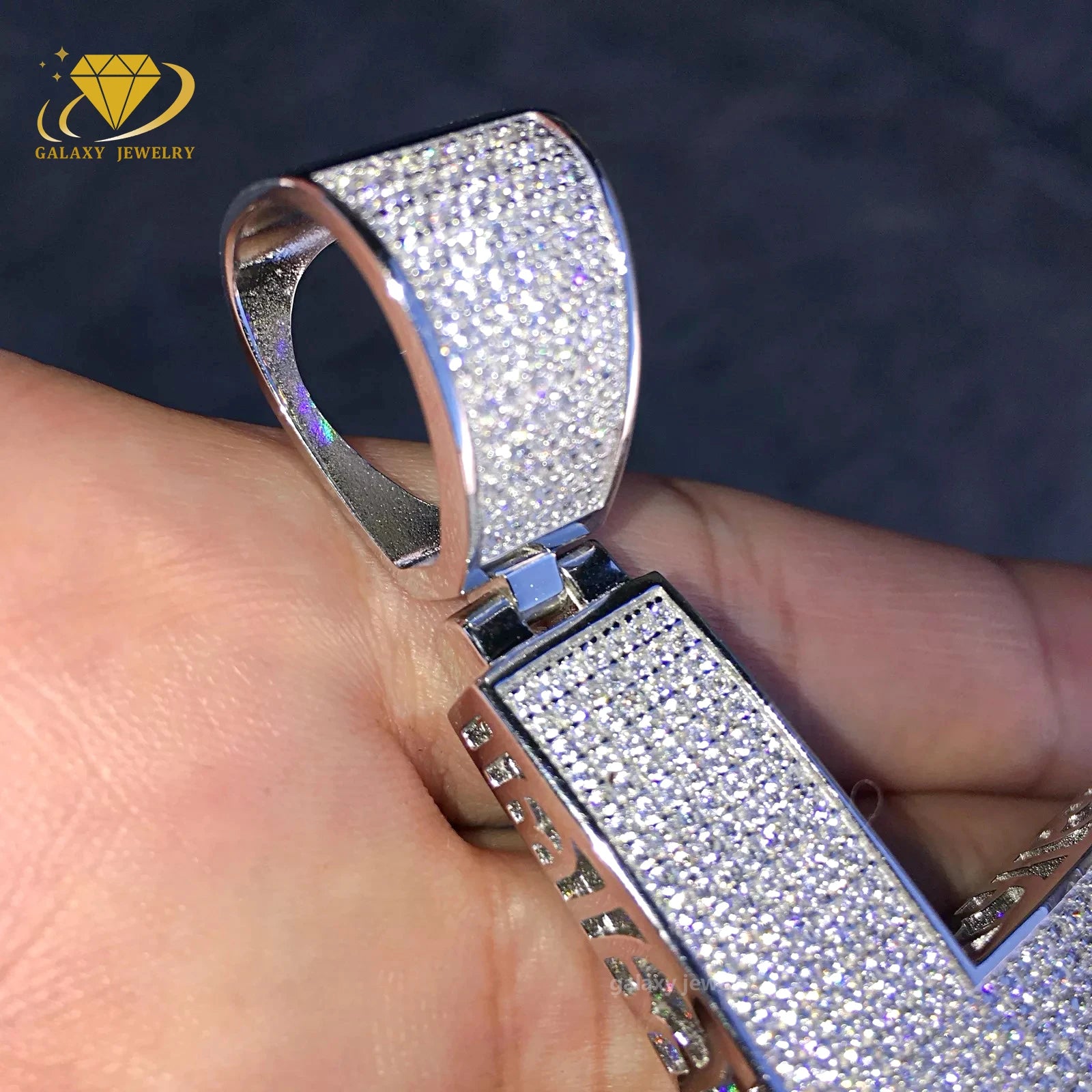 Trendy Iced Out Pendant 925 Sterling Silver Gold Plated Bling Hip Hop Jewelry Moissanite Cross Pendant Necklace